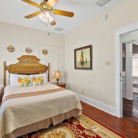 Golden Magnolia Marina Resort Daytona Beach Bagian luar foto